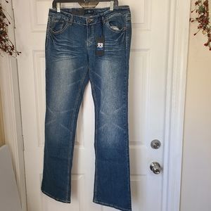 Royal Blue Woman's Every Day Stand Out Mid Rise Blue Jeans, Size: Large (14)